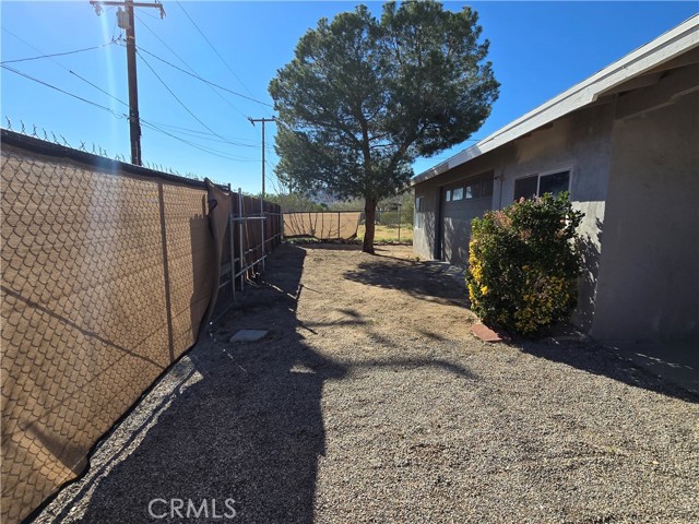 Detail Gallery Image 24 of 33 For 55837 Antelope Trail, Yucca Valley,  CA 99228 - 2 Beds | 1 Baths