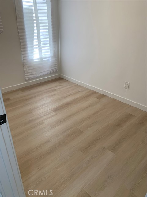 Detail Gallery Image 12 of 24 For 1209 W 40th Pl, Los Angeles,  CA 90037 - 2 Beds | 1 Baths