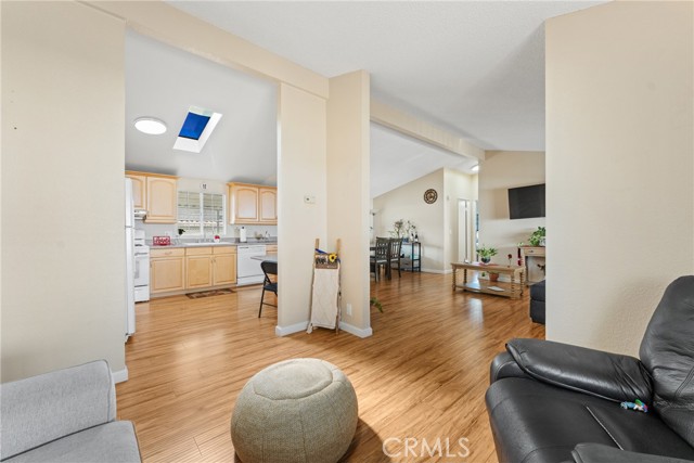 1010 Terrace Road, San Bernardino CA: https://media.crmls.org/medias/c00cf697-4874-4a4f-90ff-9db551313749.jpg