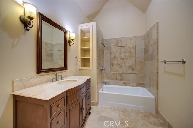 Detail Gallery Image 29 of 64 For 1685 Quiet Oaks Dr, Arroyo Grande,  CA 93420 - 5 Beds | 6 Baths