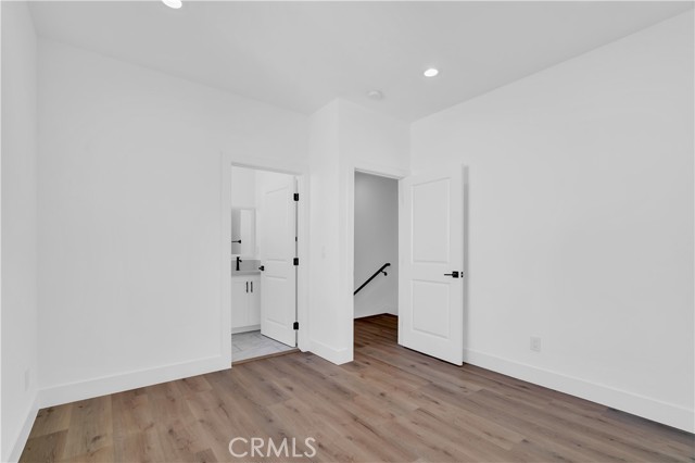 Image 15 of 31 For 2419 3rd Street