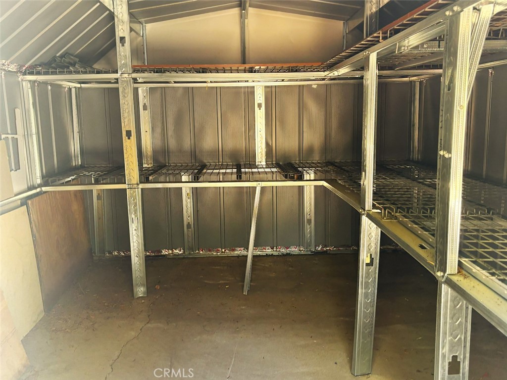 https://media.crmls.org/medias/c00d4537-7d46-434d-bb31-7c6498a448a2.jpg?preset=X-Large