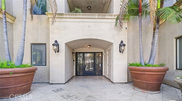 Detail Gallery Image 31 of 33 For 12050 Guerin St #303,  Studio City,  CA 91604 - 3 Beds | 2/1 Baths