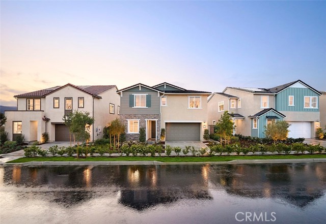 Detail Gallery Image 1 of 17 For 3812 Crossen Dr, Corona,  CA 92883 - 4 Beds | 3 Baths
