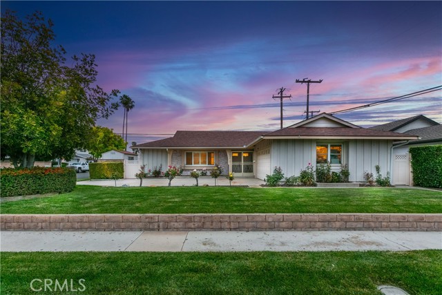 Detail Gallery Image 1 of 1 For 1690 Loma Dr, Camarillo,  CA 93010 - 3 Beds | 2 Baths