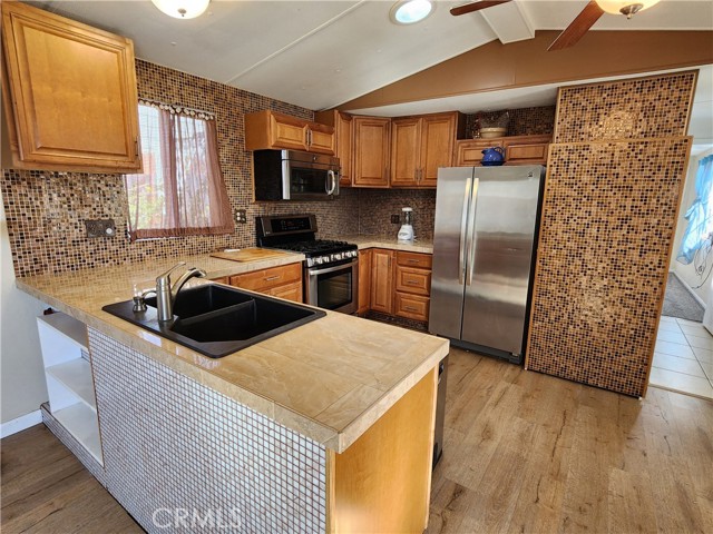 Detail Gallery Image 2 of 39 For 765 Mesa View Dr #22,  Arroyo Grande,  CA 93420 - 2 Beds | 2 Baths