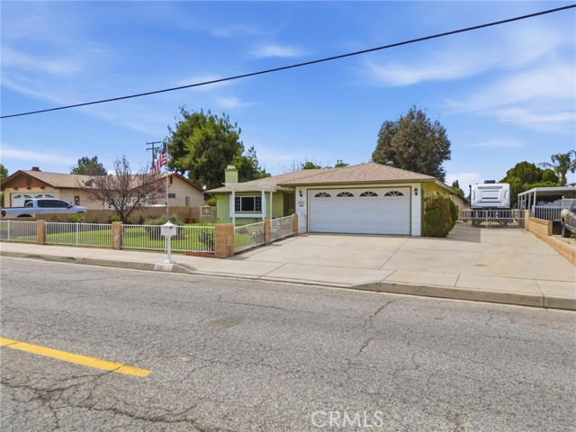 Detail Gallery Image 4 of 31 For 217 N Hemet, Hemet,  CA 92544 - 3 Beds | 2 Baths