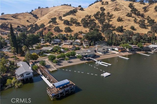 HOA dock and BBQ area