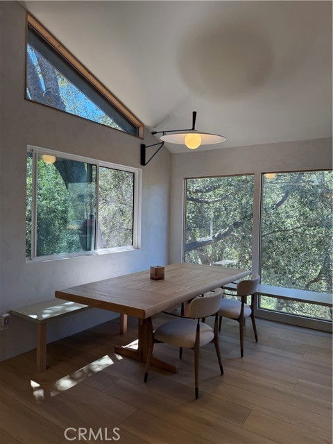 24725 Orchard Road, Crestline CA: https://media.crmls.org/medias/c012b528-915f-49b7-816b-aca2902ca00f.jpg