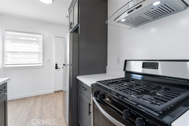 Detail Gallery Image 11 of 40 For 411 417 N Euclid Ave, Pasadena,  CA 91101 - – Beds | – Baths