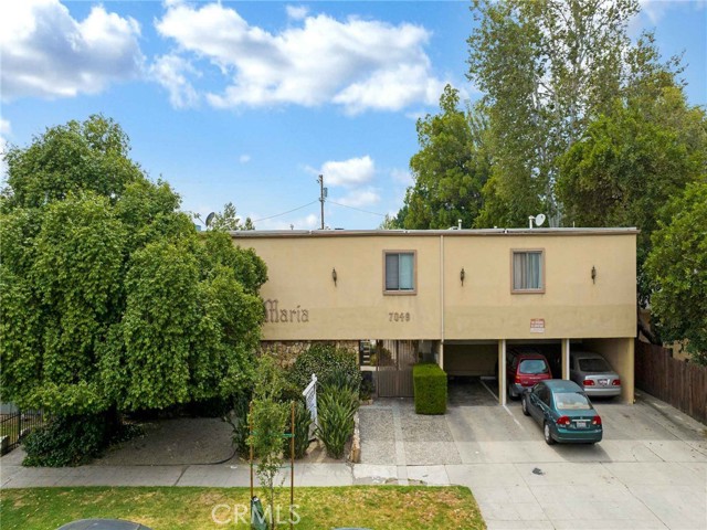 7049 Vassar Avenue, Canoga Park CA: https://media.crmls.org/medias/c0140143-d5bb-4ea8-a80b-1d6bca856504.jpg