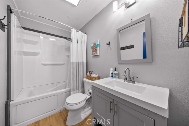 22361 Torino, Laguna Hills CA: https://media.crmls.org/medias/c01422bb-8b73-4163-967b-2fdefa3248a0.jpg