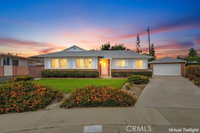 Detail Gallery Image 2 of 50 For 211 S Date, Anaheim,  CA 92805 - 3 Beds | 1 Baths