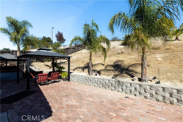 2265 Holly Drive, Paso Robles CA: https://media.crmls.org/medias/c0151cde-4b41-49b5-a69f-3eb97e87b82b.jpg