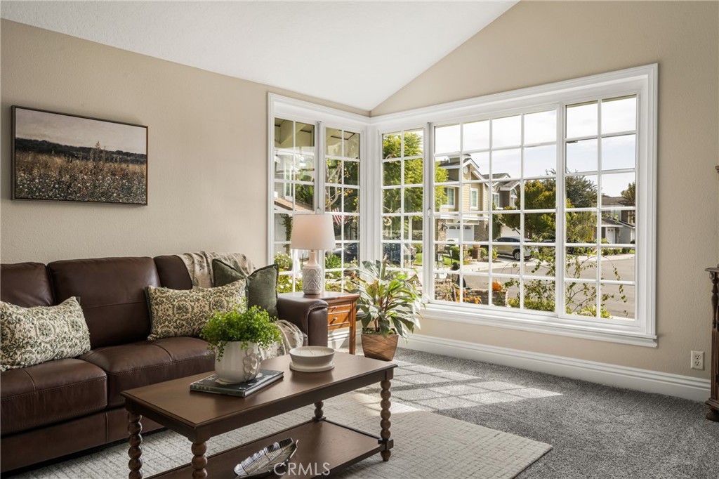 MLS #OC25253550 image #20