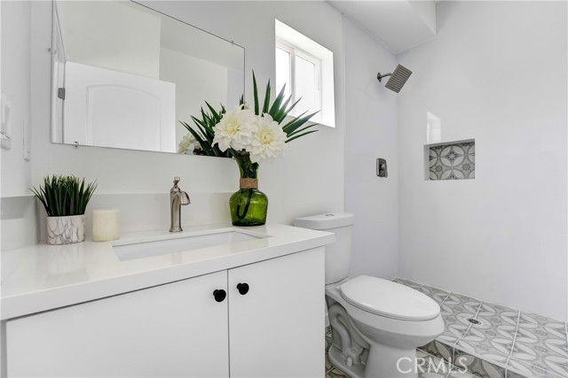 11956 Vanowen Ave, North Hollywood CA: https://media.crmls.org/medias/c0161aaa-815e-4679-860c-020d8f002264.jpg