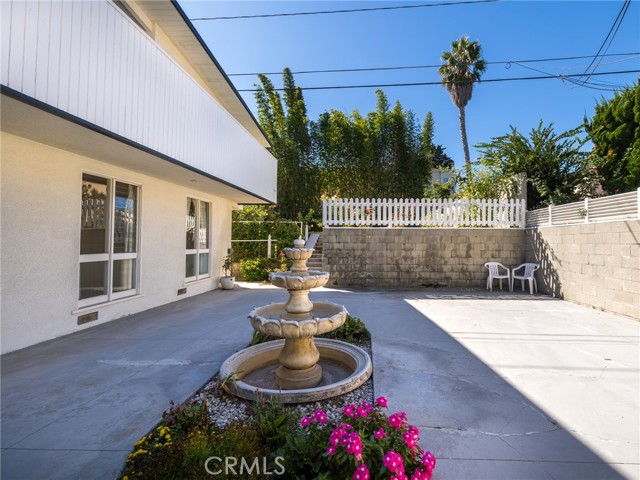 1326 Voorhees Avenue, Manhattan Beach, California 90266, 5 Bedrooms Bedrooms, ,3 BathroomsBathrooms,Residential,Sold,Voorhees,SB22210672