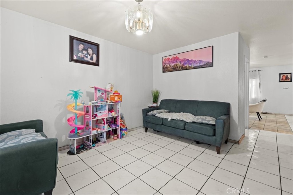 MLS #DW25219199 image #5