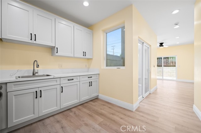 15005 Badlona Drive, La Mirada CA: https://media.crmls.org/medias/c0164143-7230-4501-9633-ac925fafeab0.jpg