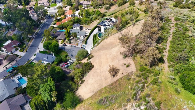 Detail Gallery Image 12 of 21 For 12025 Adrian Pl, Granada Hills,  CA 91344 - – Beds | – Baths