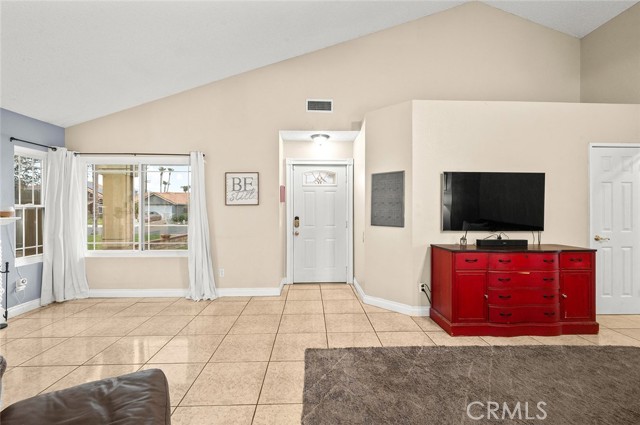 Detail Gallery Image 13 of 36 For 16151 Nippet Lane, Moreno Valley,  CA 92551 - 3 Beds | 2 Baths