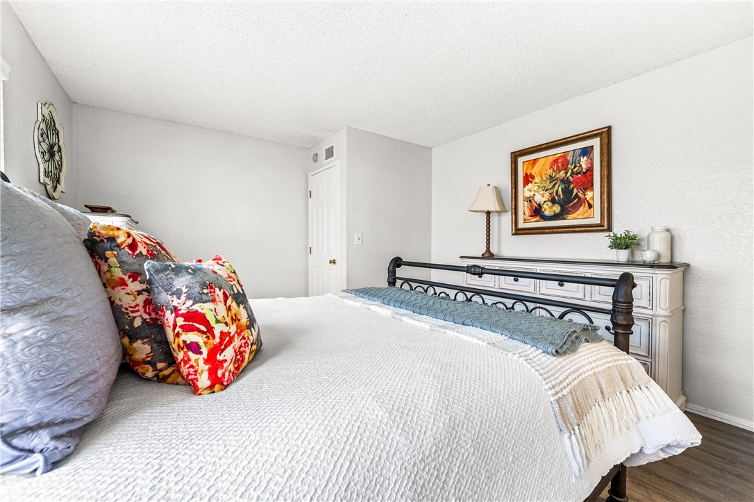 Detail Gallery Image 29 of 46 For 543 W Wilson St #6,  Costa Mesa,  CA 92627 - 2 Beds | 2/1 Baths