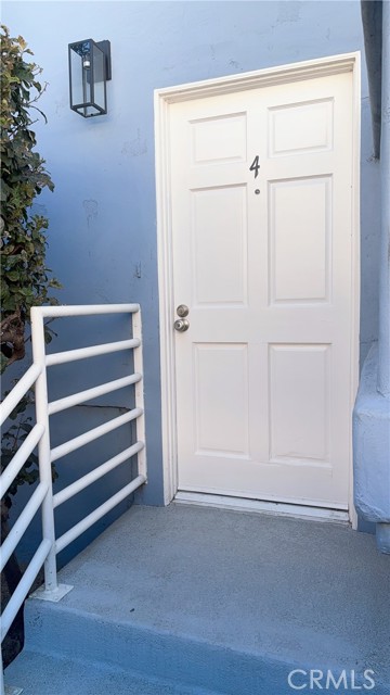 Detail Gallery Image 5 of 28 For 17320 S Dalton Ave #4,  Gardena,  CA 90247 - 2 Beds | 2/1 Baths