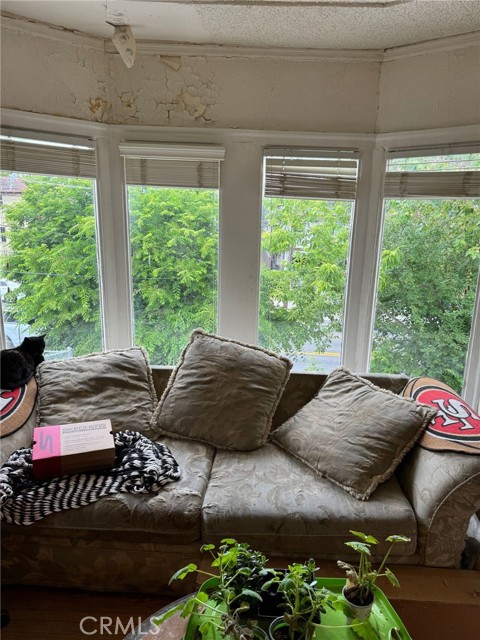 Detail Gallery Image 11 of 13 For 2123 High, Oakland,  CA 94601 - 4 Beds | 2 Baths