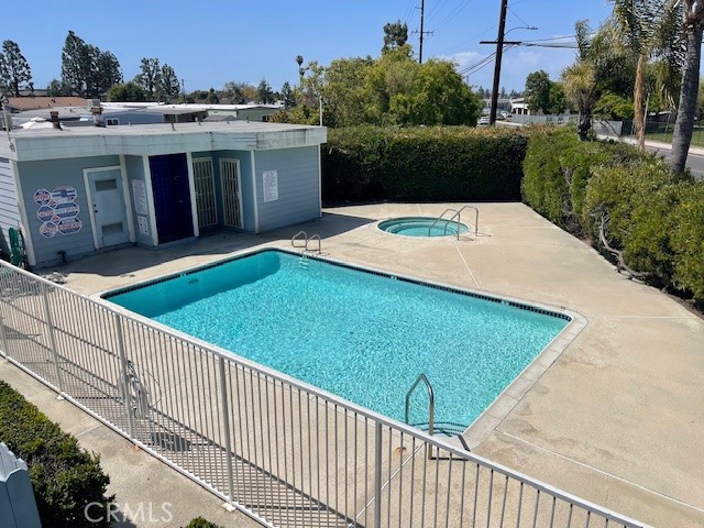 Detail Gallery Image 12 of 14 For 7652 Cerritos Ave #E,  Stanton,  CA 90680 - 2 Beds | 1/1 Baths