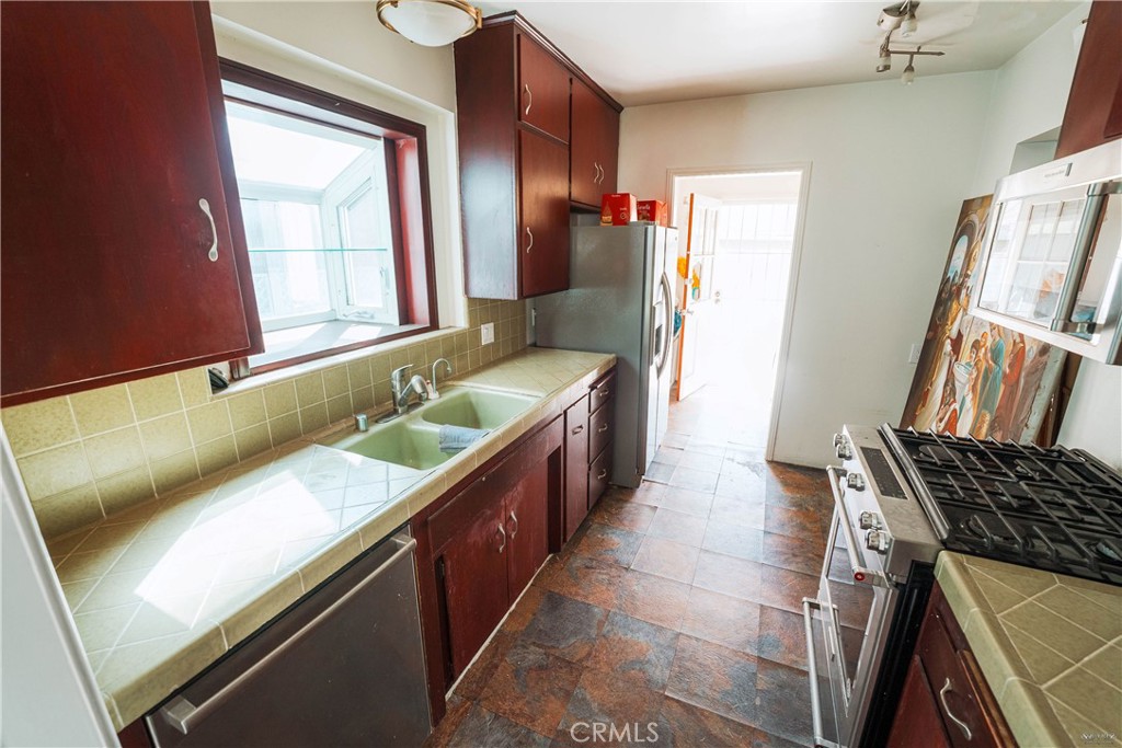 3309 Wedgewood Lane Burbank img 13