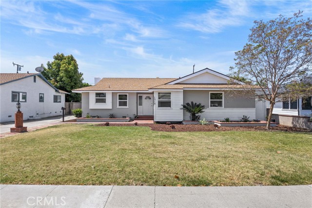 Detail Gallery Image 2 of 31 For 1514 E Palm, Orange,  CA 92866 - 3 Beds | 2 Baths