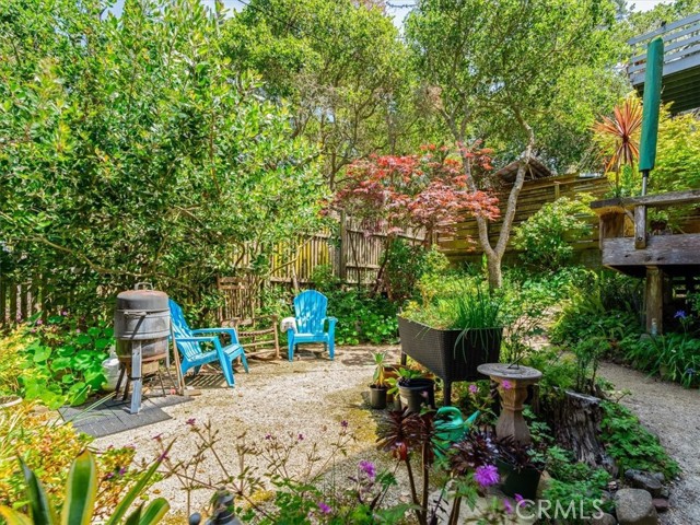 2320 Wilcombe Drive, Cambria CA: https://media.crmls.org/medias/c01dcb1a-76dc-4859-a930-0eaffac76b1f.jpg