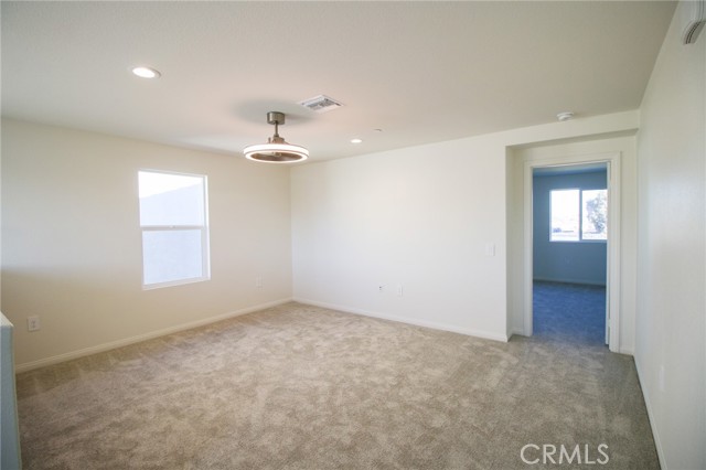 Detail Gallery Image 12 of 26 For 28552 Abbey Ln, Menifee,  CA 92585 - 5 Beds | 3/1 Baths