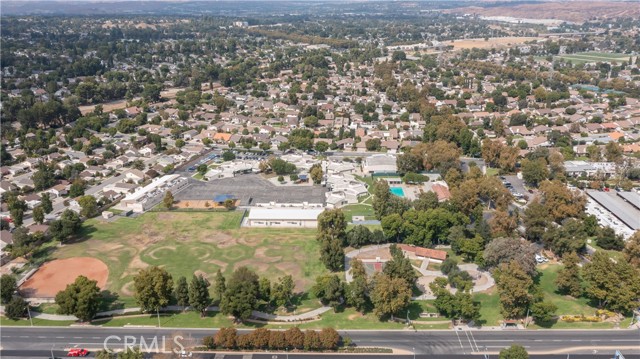 Detail Gallery Image 33 of 39 For 25035 Peachland Ave #174,  Newhall,  CA 91321 - 3 Beds | 2 Baths