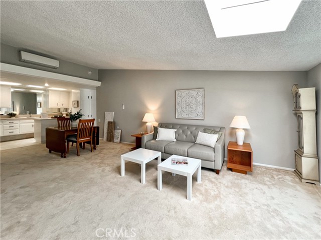 Detail Gallery Image 6 of 17 For 1311 Twin Hills Dr., M12-55d, Seal Beach,  CA 90740 - 2 Beds | 1 Baths