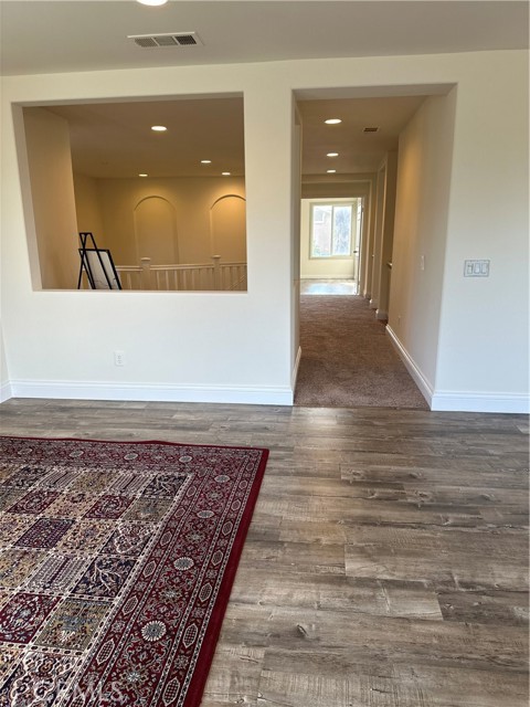 7297 Cobble Creek Drive, Eastvale CA: https://media.crmls.org/medias/c01fec21-153d-4fc9-a6d3-af74987b09ed.jpg