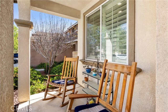 Detail Gallery Image 8 of 51 For 3826 Bur Oak, San Bernardino,  CA 92407 - 4 Beds | 3 Baths