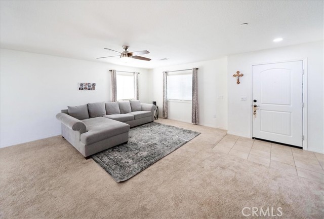 Detail Gallery Image 5 of 34 For 12956 Azalea, Moreno Valley,  CA 92555 - 4 Beds | 3 Baths