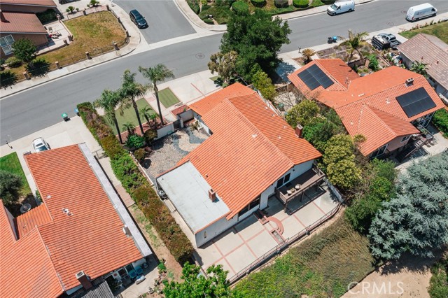 15539 Feldspar Drive, Chino Hills CA: https://media.crmls.org/medias/c020506a-7e6a-43b0-9964-bb414101e0ff.jpg