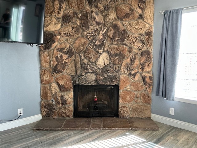 Detail Gallery Image 9 of 42 For 15974 Coronado Dr, Victorville,  CA 92394 - 3 Beds | 2 Baths