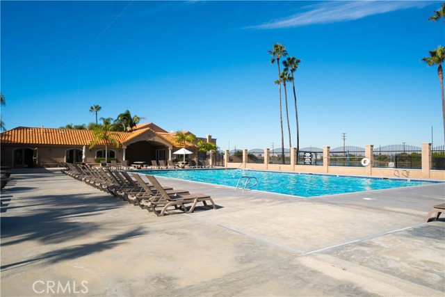 412 Colton Street, Newport Beach CA: https://media.crmls.org/medias/c021fdd0-90e1-4909-96d3-e16189eb37ea.jpg