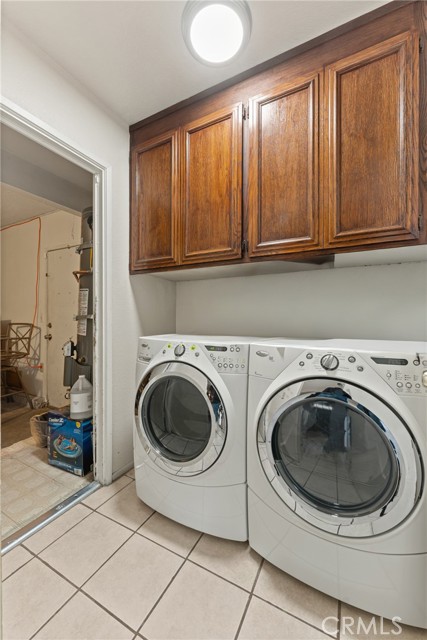 Detail Gallery Image 12 of 31 For 11557 Oakwood, Fontana,  CA 92337 - 3 Beds | 2/1 Baths