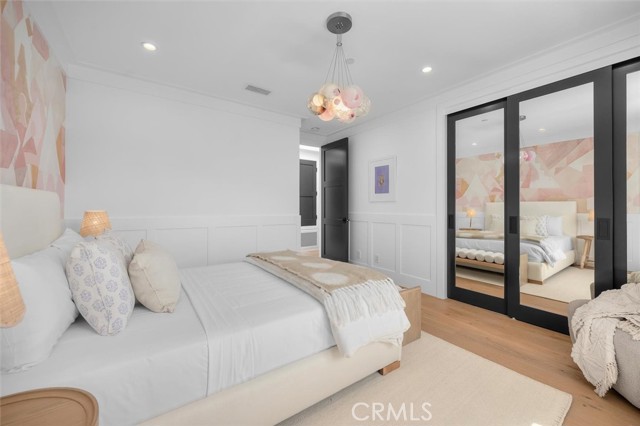 Detail Gallery Image 48 of 75 For 676 18th St, Manhattan Beach,  CA 90266 - 6 Beds | 6/2 Baths