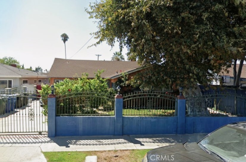 7029 Bellaire Avenue