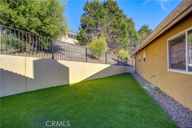 Detail Gallery Image 28 of 34 For 406 Spanish Moss Ln, Arroyo Grande,  CA 93420 - 3 Beds | 2 Baths