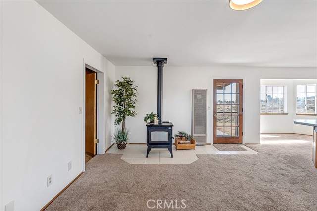 Detail Gallery Image 9 of 53 For 8325 Johnson Rd, Phelan,  CA 92371 - 3 Beds | 2 Baths