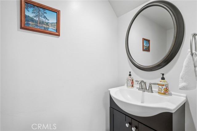 Detail Gallery Image 38 of 59 For 195 Knoll, Big Bear Lake,  CA 92315 - 5 Beds | 4 Baths
