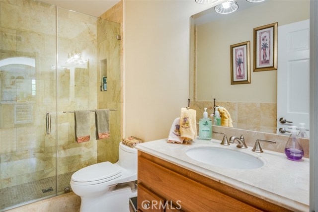 32 Malaga Place, Manhattan Beach, California 90266, 2 Bedrooms Bedrooms, ,1 BathroomBathrooms,Residential,Sold,Malaga,SB17034597