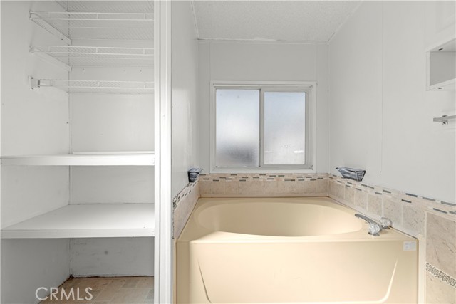 Detail Gallery Image 22 of 42 For 3050 W W Ball #11,  Anaheim,  CA 92804 - 3 Beds | 2 Baths