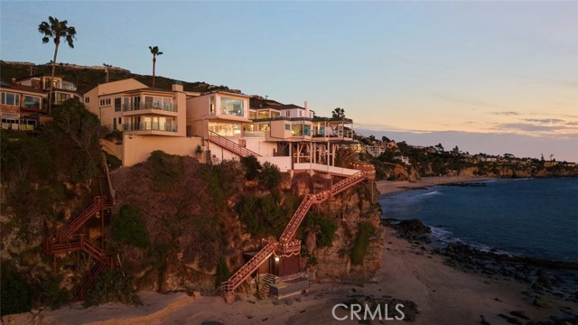 Detail Gallery Image 4 of 74 For 31877 Circle Drive, Laguna Beach,  CA 92651 - 3 Beds | 2 Baths